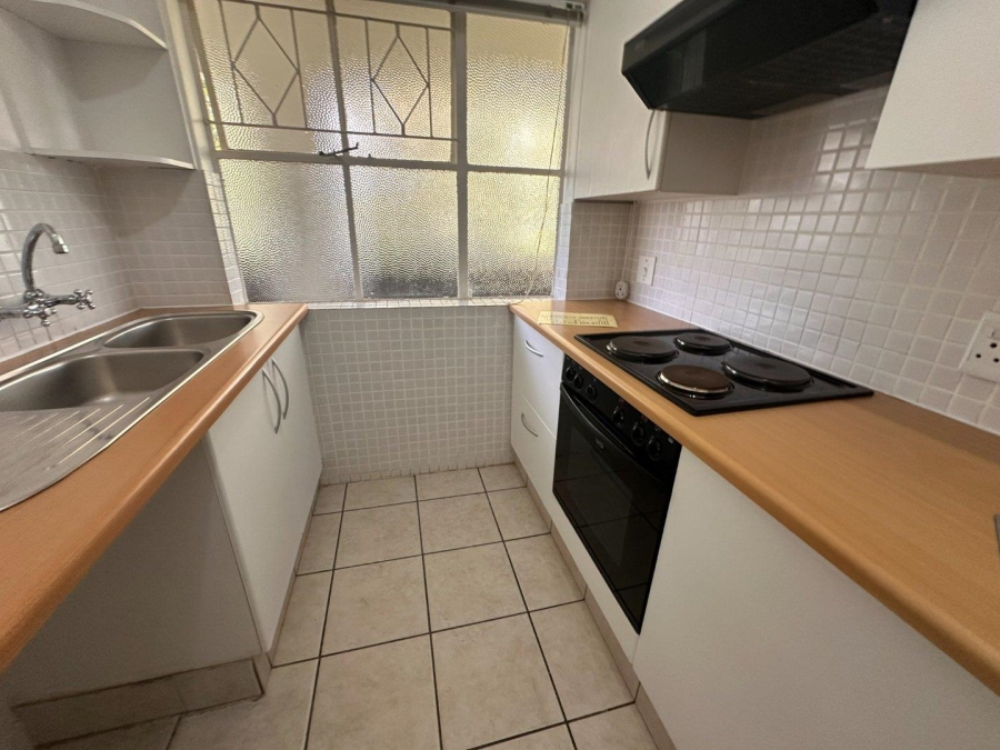To Let 1 Bedroom Property for Rent in Northcliff Gauteng
