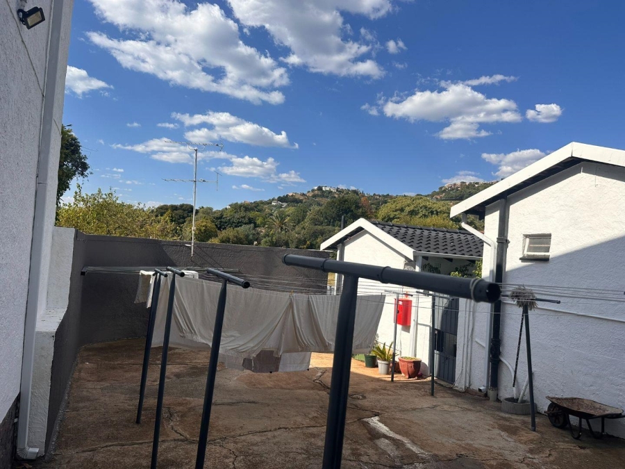 To Let 1 Bedroom Property for Rent in Northcliff Gauteng