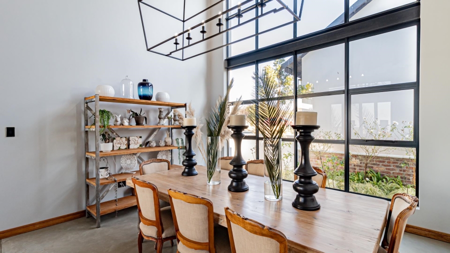 5 Bedroom Property for Sale in Honingklip A H Gauteng