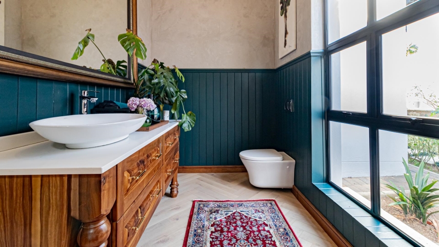 5 Bedroom Property for Sale in Honingklip A H Gauteng