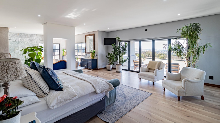 5 Bedroom Property for Sale in Honingklip A H Gauteng