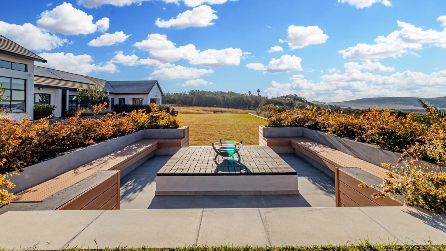 5 Bedroom Property for Sale in Honingklip A H Gauteng