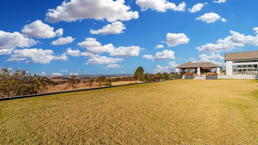 5 Bedroom Property for Sale in Honingklip A H Gauteng