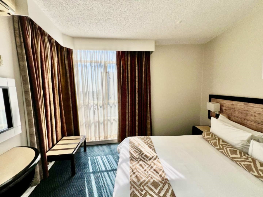 1 Bedroom Property for Sale in Braamfontein Gauteng