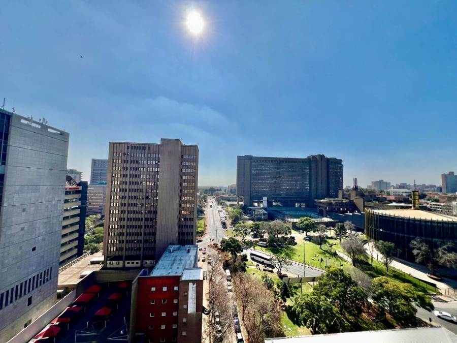 1 Bedroom Property for Sale in Braamfontein Gauteng