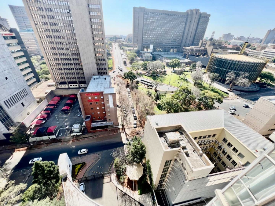 1 Bedroom Property for Sale in Braamfontein Gauteng