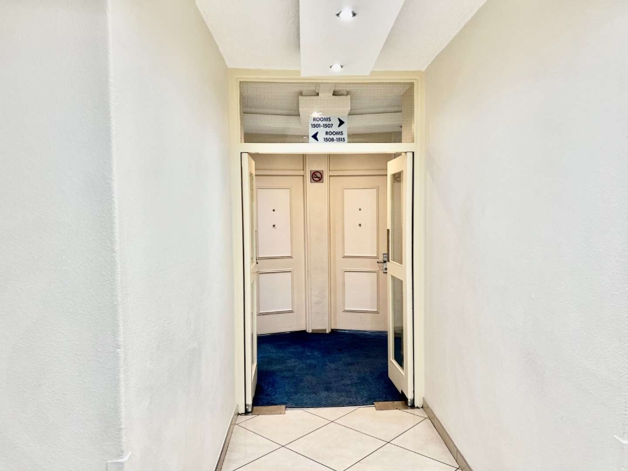 1 Bedroom Property for Sale in Braamfontein Gauteng