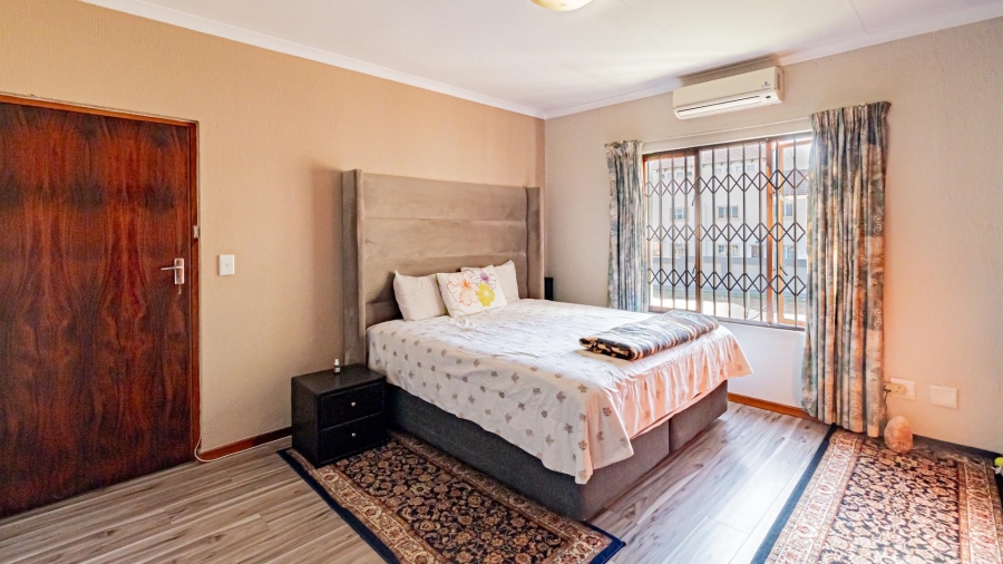 3 Bedroom Property for Sale in Country View Gauteng