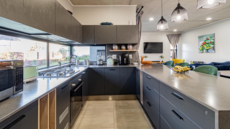 To Let 4 Bedroom Property for Rent in North Riding Gauteng
