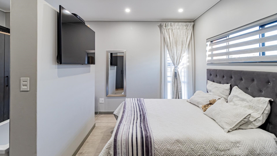 To Let 4 Bedroom Property for Rent in North Riding Gauteng