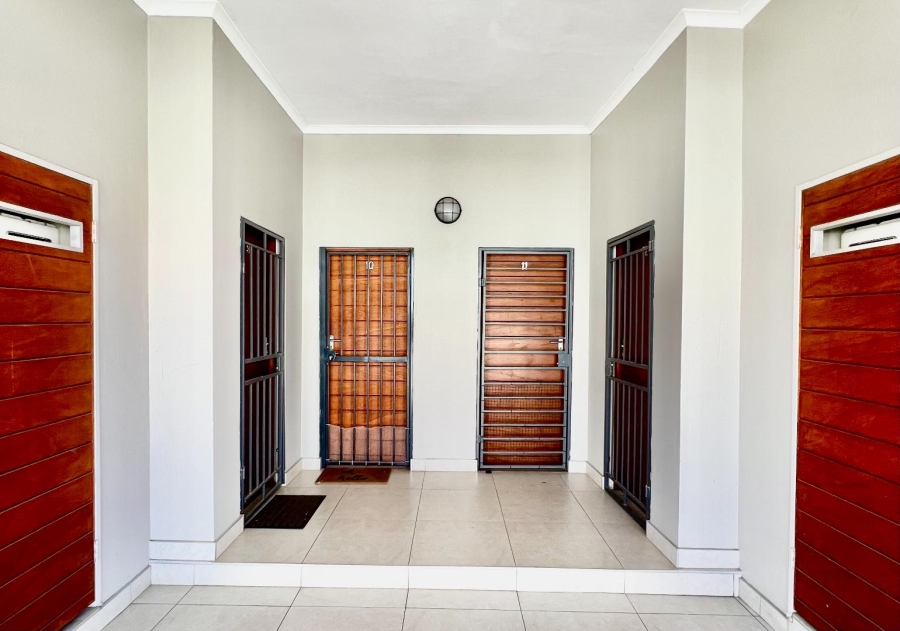 1 Bedroom Property for Sale in Modderfontein Gauteng