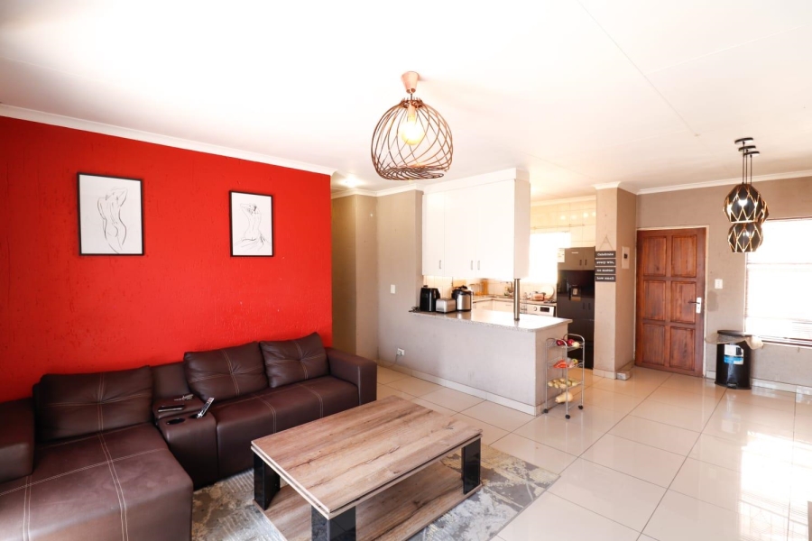 3 Bedroom Property for Sale in Buccleuch Gauteng