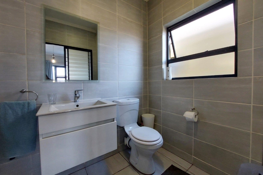 To Let 2 Bedroom Property for Rent in Waterfall Gauteng