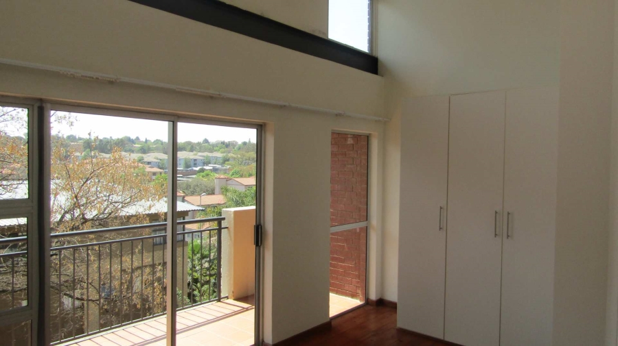 To Let 3 Bedroom Property for Rent in Ferndale Gauteng