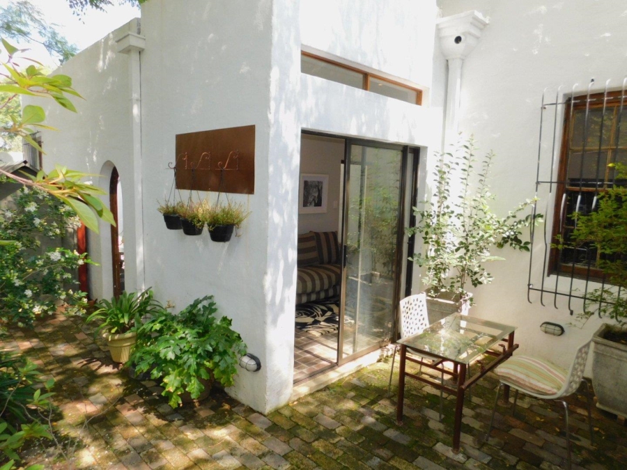 To Let 1 Bedroom Property for Rent in Craighall Gauteng