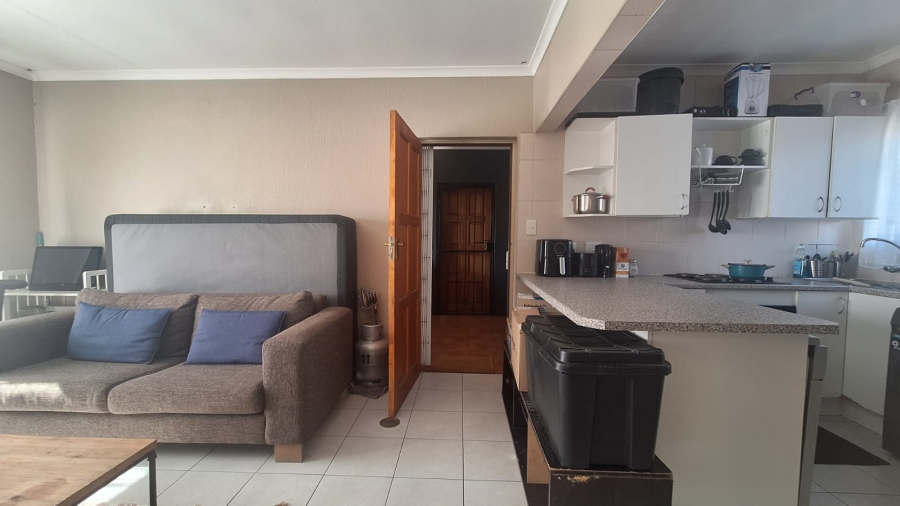 To Let 2 Bedroom Property for Rent in Northgate Gauteng