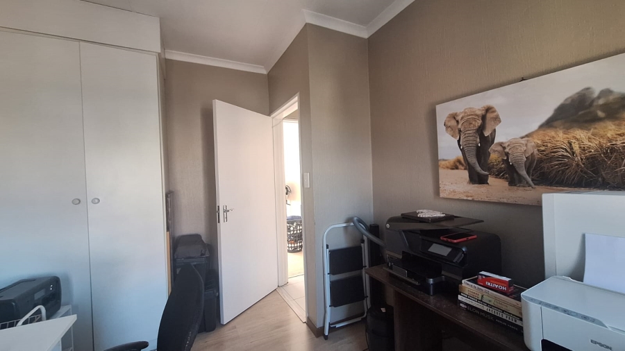 To Let 2 Bedroom Property for Rent in Northgate Gauteng