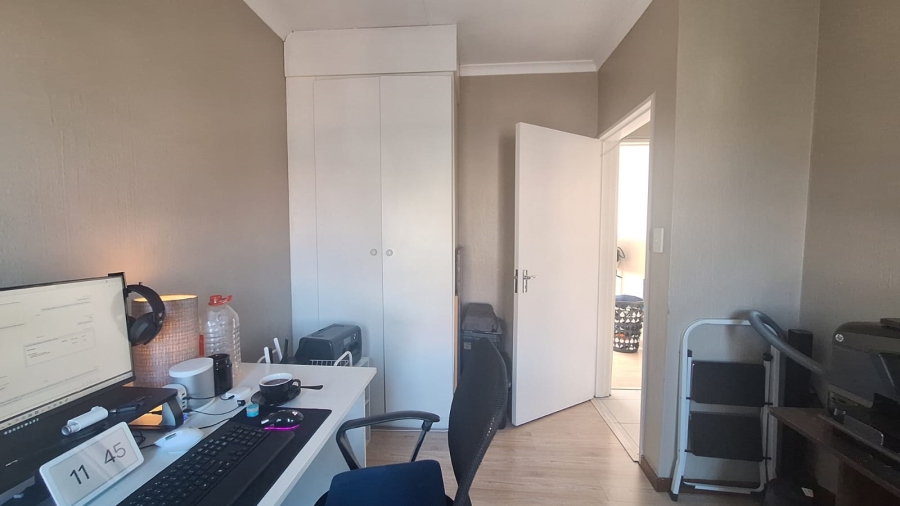 To Let 2 Bedroom Property for Rent in Northgate Gauteng
