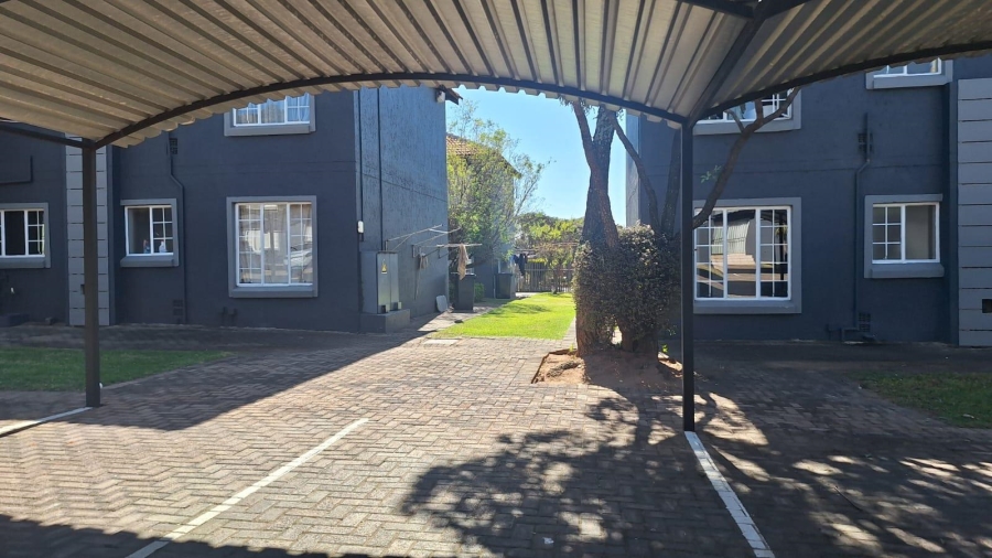 To Let 2 Bedroom Property for Rent in Northgate Gauteng