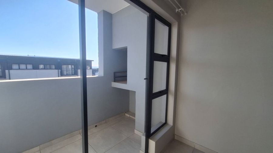 To Let 2 Bedroom Property for Rent in Ferndale Gauteng