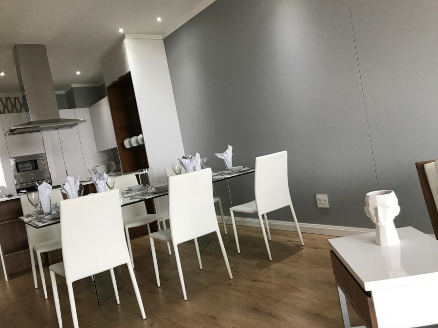 To Let 2 Bedroom Property for Rent in Morningside Gauteng