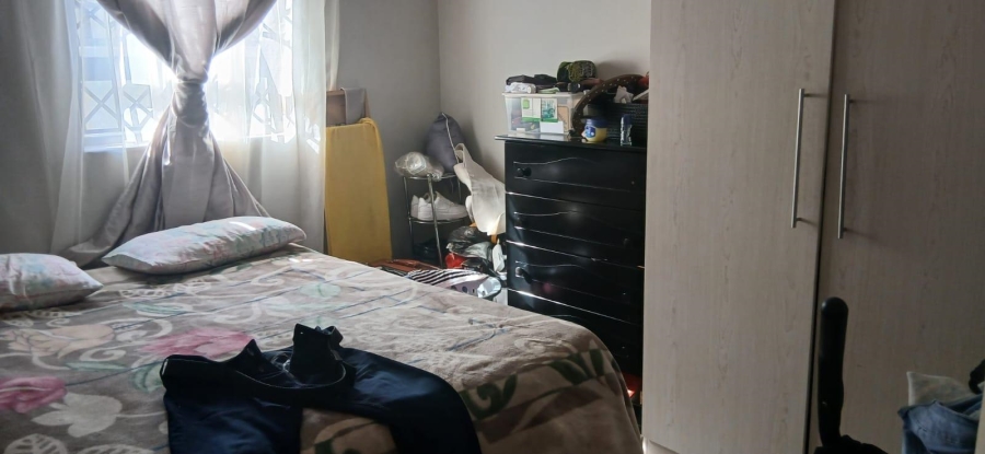 2 Bedroom Property for Sale in Clayville Gauteng