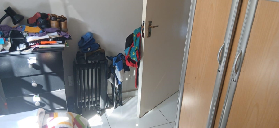 2 Bedroom Property for Sale in Clayville Gauteng