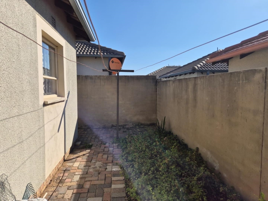 2 Bedroom Property for Sale in Riverside View Gauteng