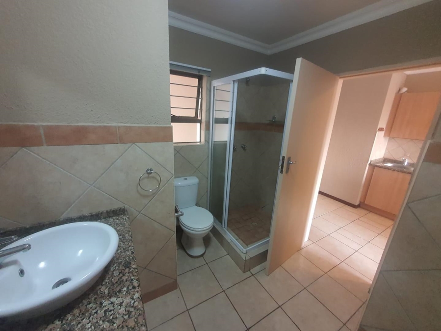 1 Bedroom Property for Sale in Hatfield Gauteng