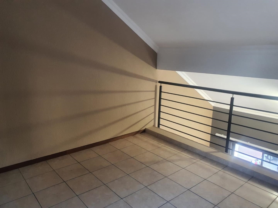 1 Bedroom Property for Sale in Hatfield Gauteng