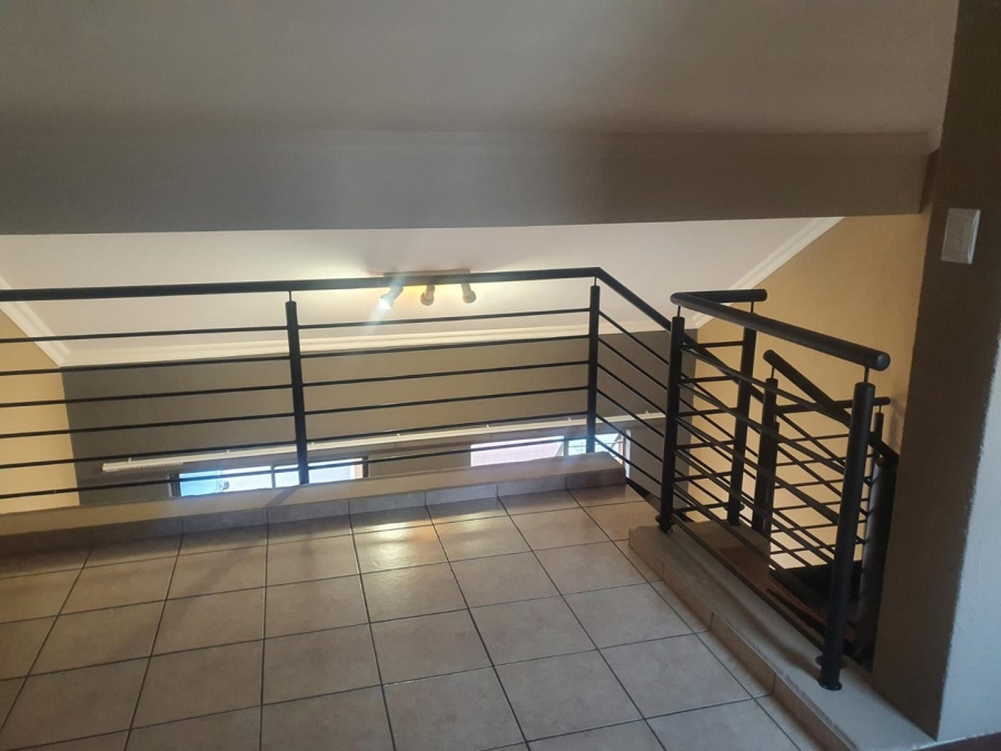 1 Bedroom Property for Sale in Hatfield Gauteng