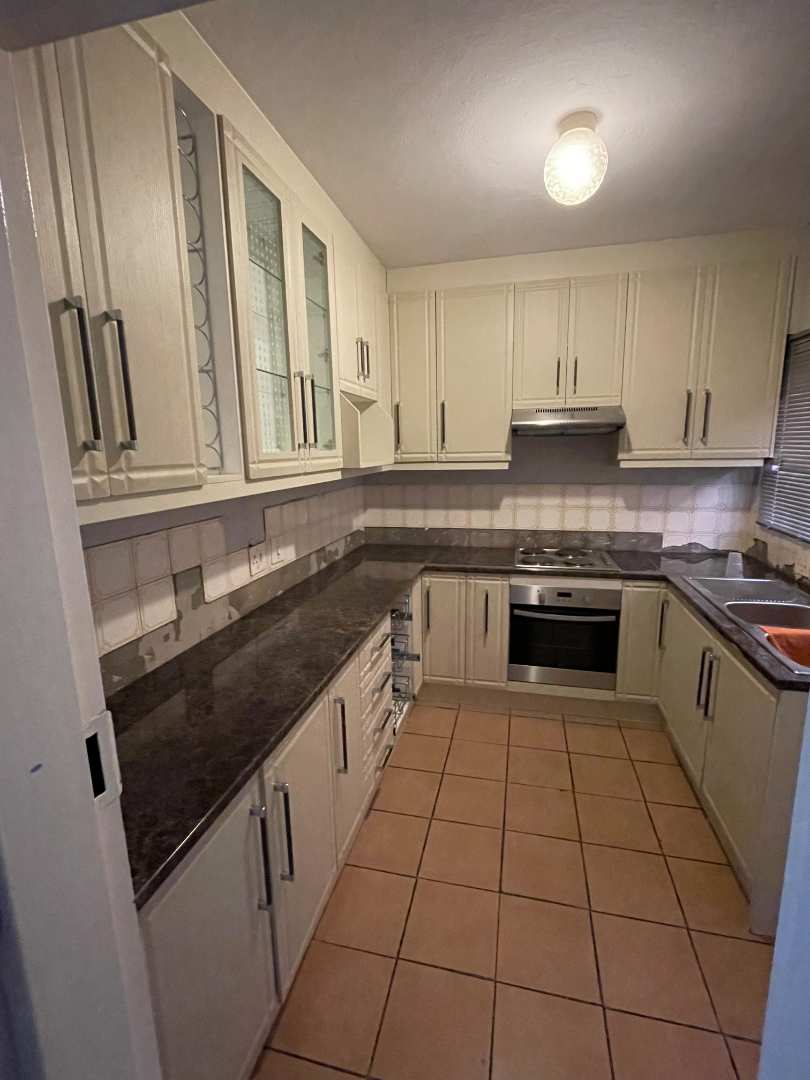 2 Bedroom Property for Sale in Silverton Gauteng