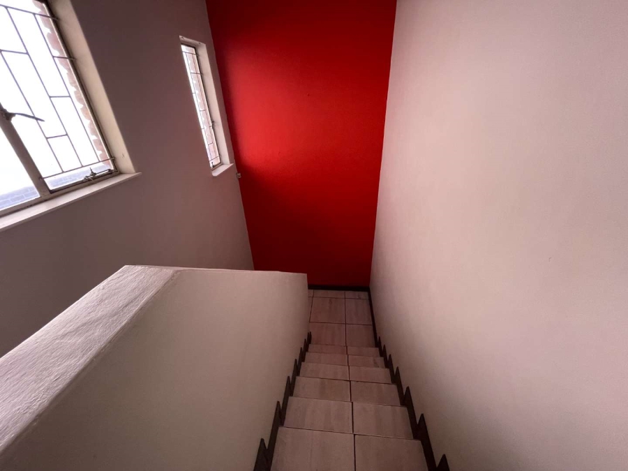 2 Bedroom Property for Sale in Silverton Gauteng