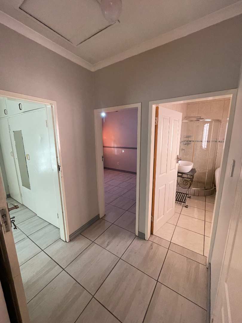 2 Bedroom Property for Sale in Silverton Gauteng