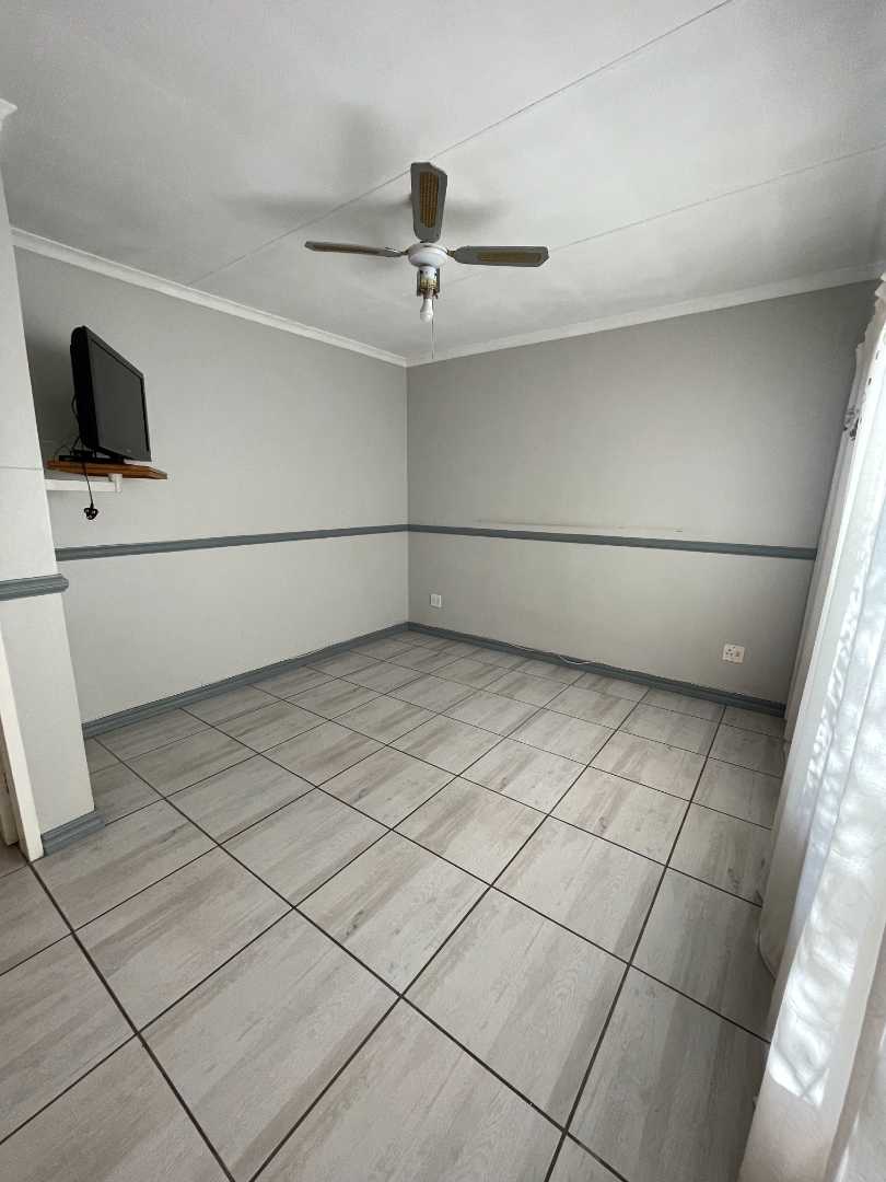 2 Bedroom Property for Sale in Silverton Gauteng
