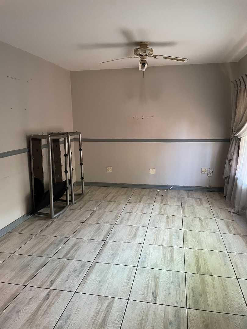 2 Bedroom Property for Sale in Silverton Gauteng