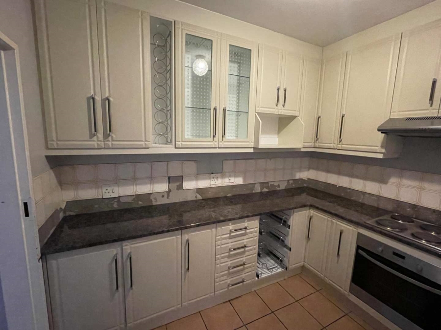 2 Bedroom Property for Sale in Silverton Gauteng
