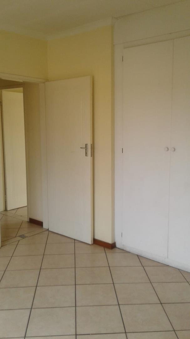 2 Bedroom Property for Sale in Willow Park Manor Gauteng