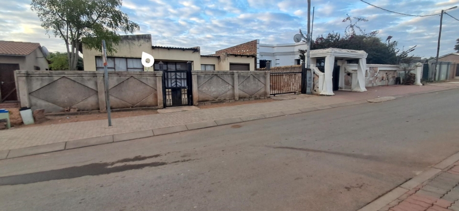 3 Bedroom Property for Sale in Soshanguve South Ext 1 Gauteng