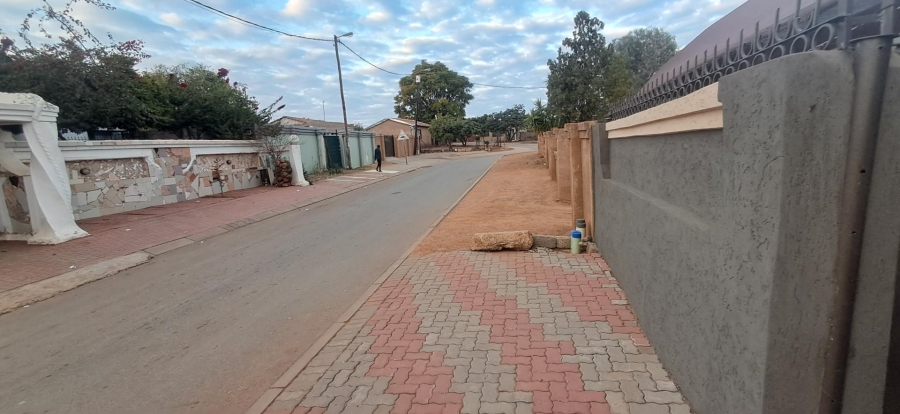 3 Bedroom Property for Sale in Soshanguve South Ext 1 Gauteng