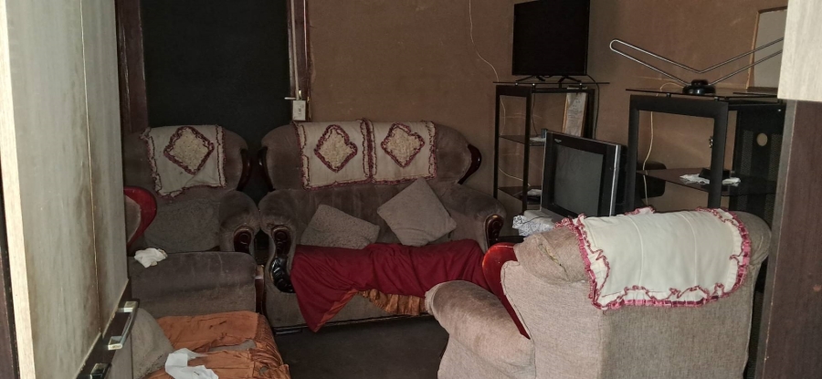 5 Bedroom Property for Sale in Soshanguve South Ext 1 Gauteng