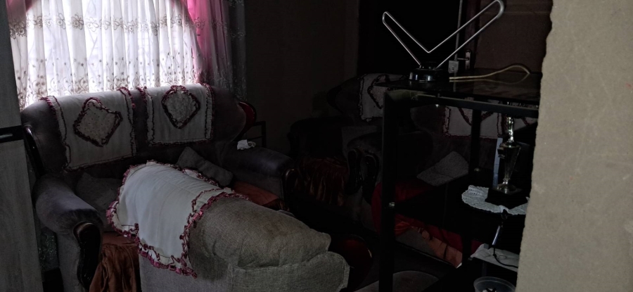 5 Bedroom Property for Sale in Soshanguve South Ext 1 Gauteng