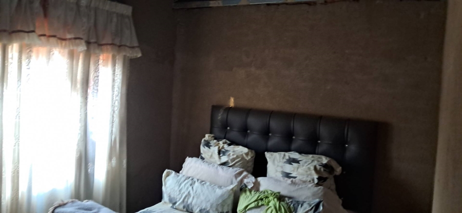 5 Bedroom Property for Sale in Soshanguve South Ext 1 Gauteng