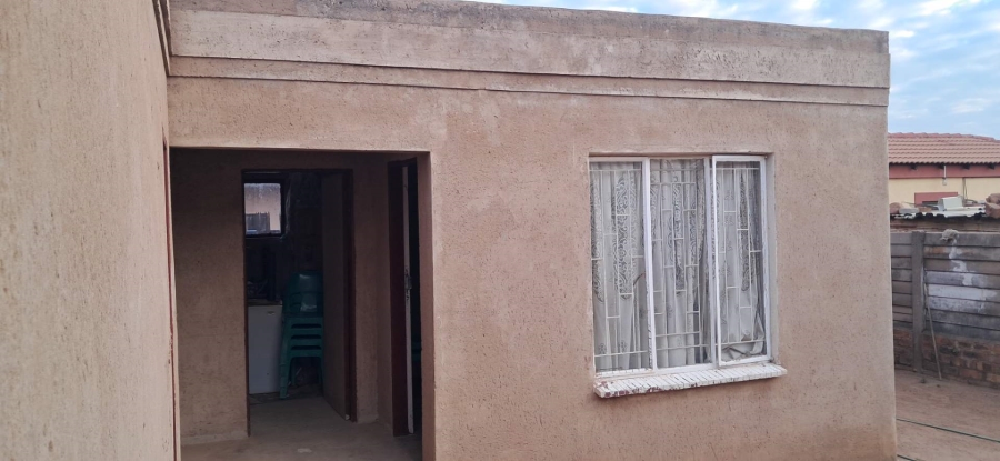 5 Bedroom Property for Sale in Soshanguve South Ext 1 Gauteng