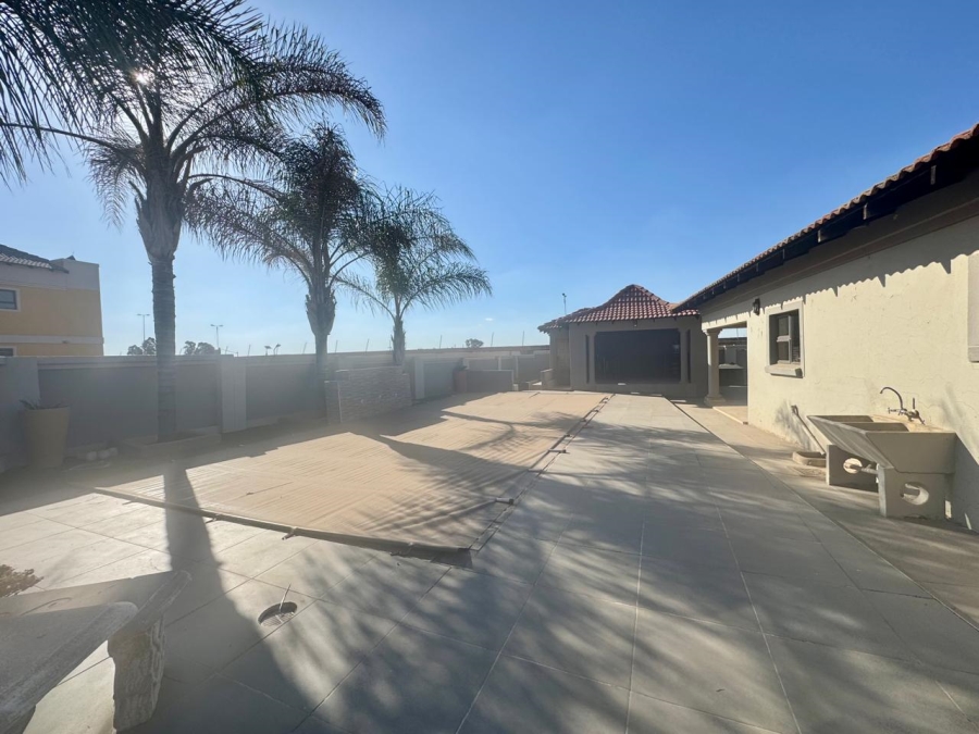 4 Bedroom Property for Sale in Savannah Country Estate Gauteng