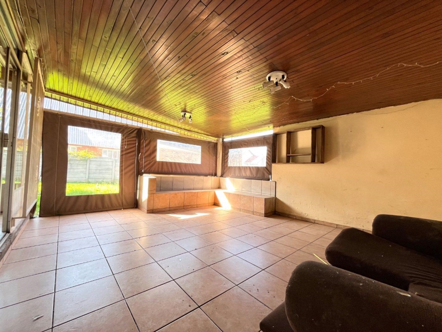 To Let 4 Bedroom Property for Rent in Birchleigh Gauteng