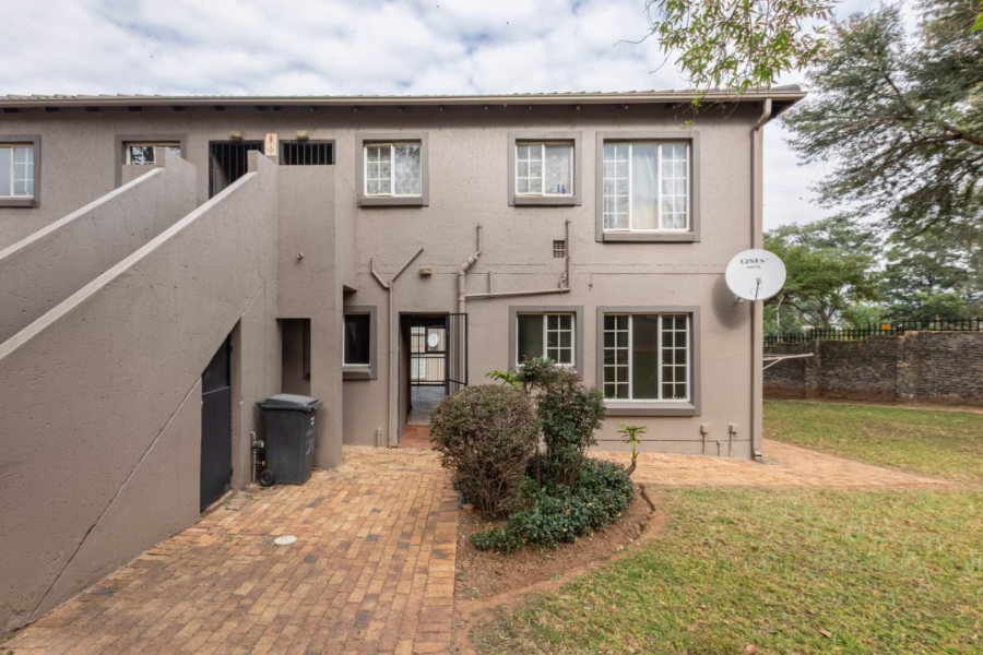 To Let 2 Bedroom Property for Rent in Wilgeheuwel Gauteng