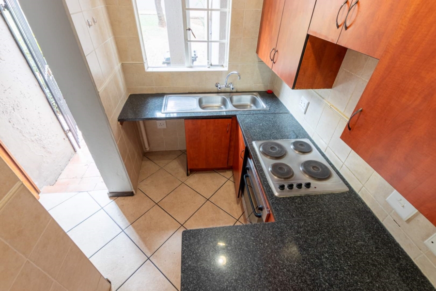 To Let 2 Bedroom Property for Rent in Wilgeheuwel Gauteng