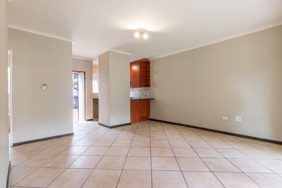 To Let 2 Bedroom Property for Rent in Wilgeheuwel Gauteng