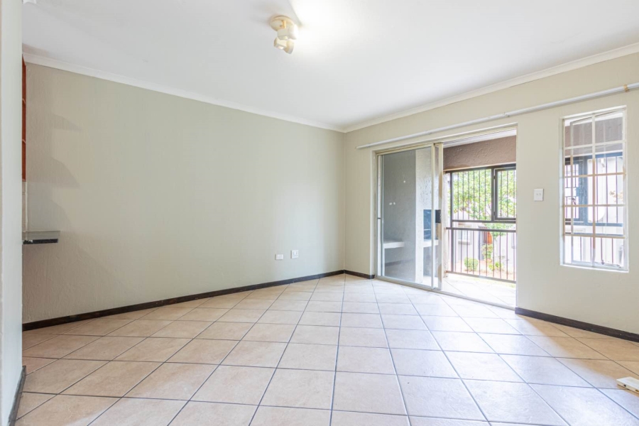 To Let 2 Bedroom Property for Rent in Wilgeheuwel Gauteng